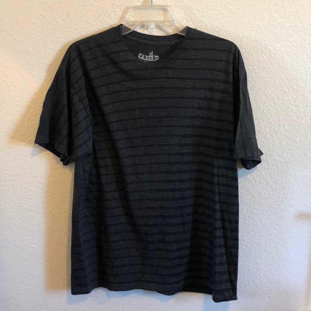 Men’s Volcom T shirt